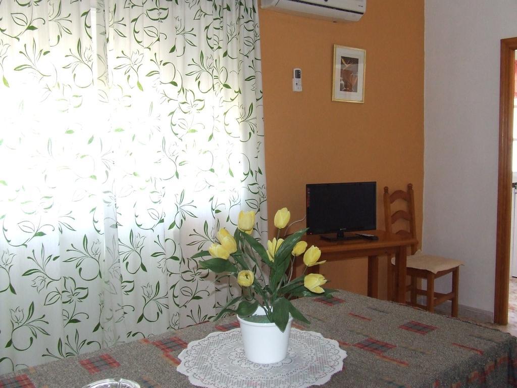 Apartamentos Los Arcos El Bosque Zewnętrze zdjęcie