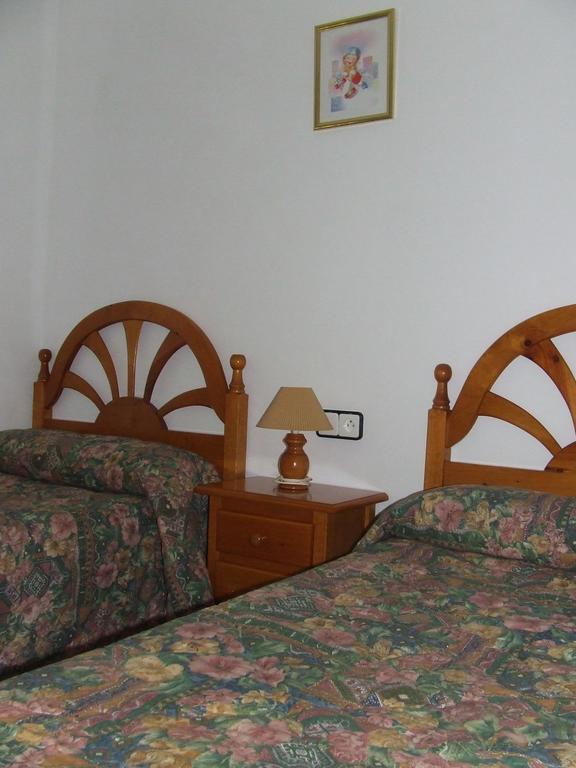 Apartamentos Los Arcos El Bosque Zewnętrze zdjęcie